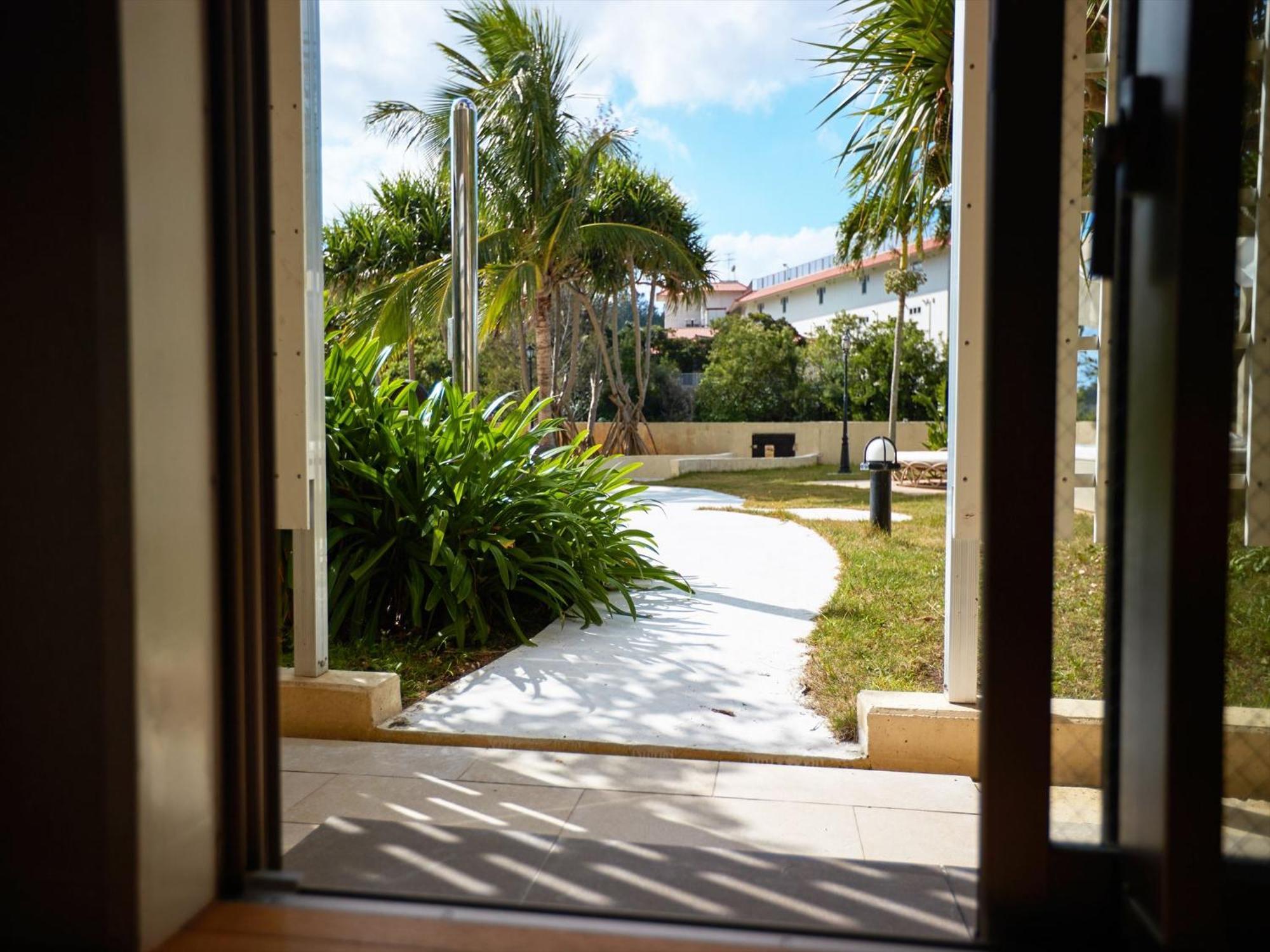 La Casa Panacea Okinawa Resort Onna Ngoại thất bức ảnh