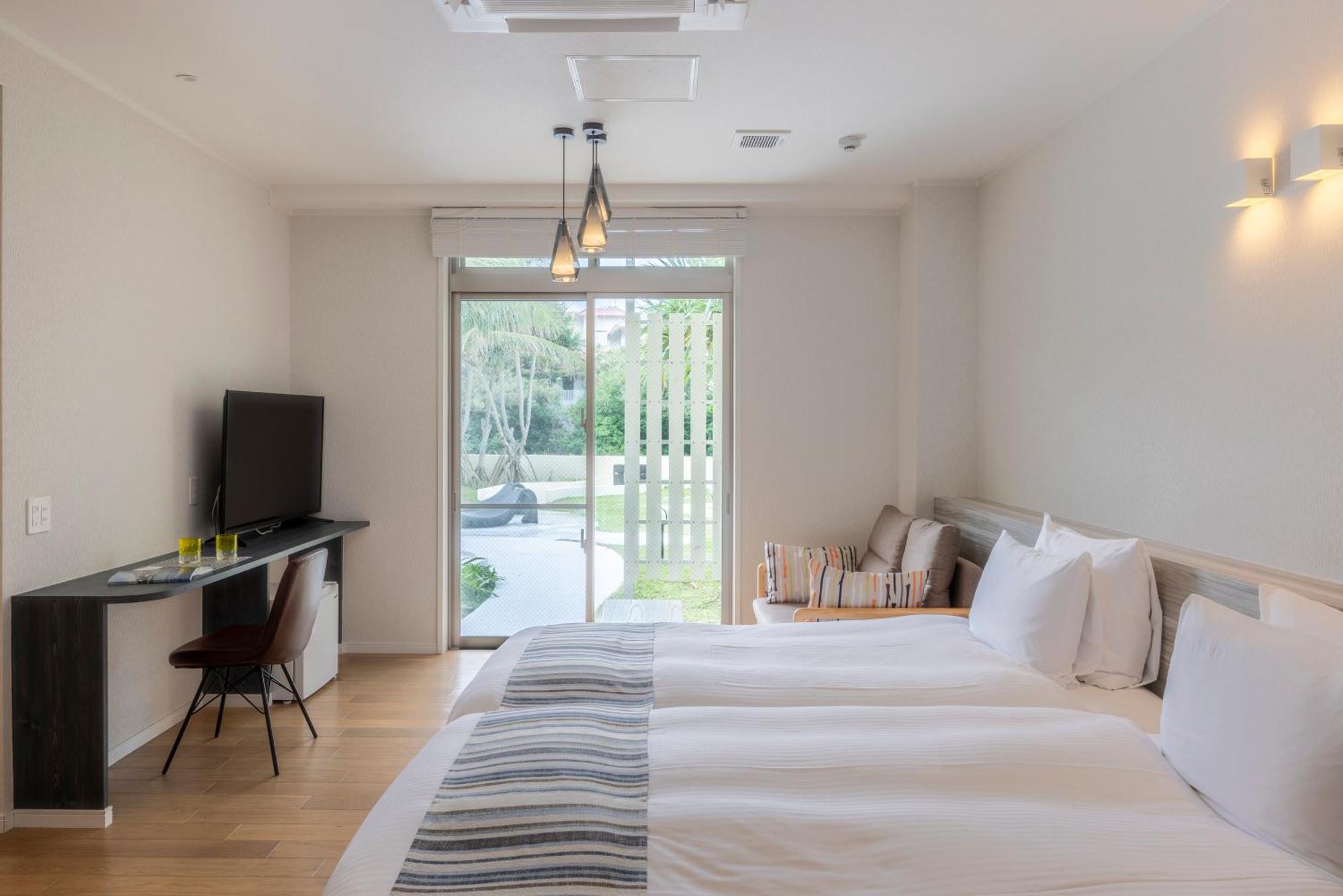 La Casa Panacea Okinawa Resort Onna Ngoại thất bức ảnh